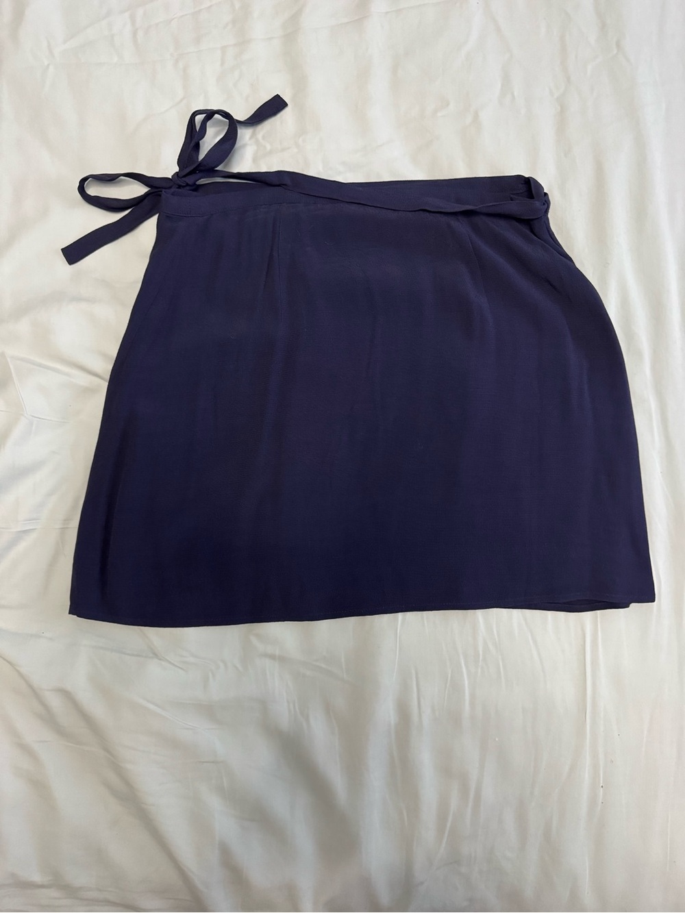 Aritzia - Sunday Best - Dawson Skirt in Navy NWOT - Picture 5 of 7
